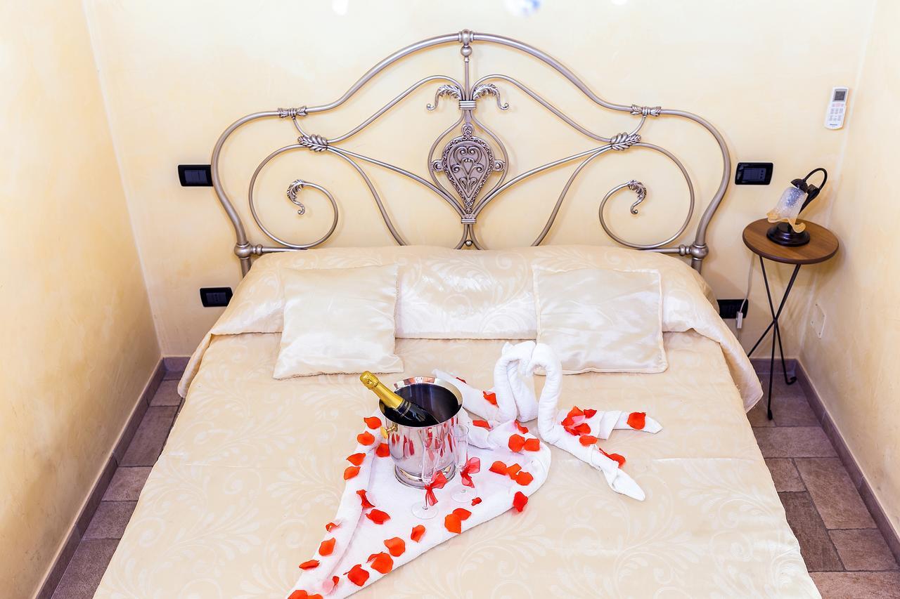 B&B Casa Fusco Fondi Zewnętrze zdjęcie