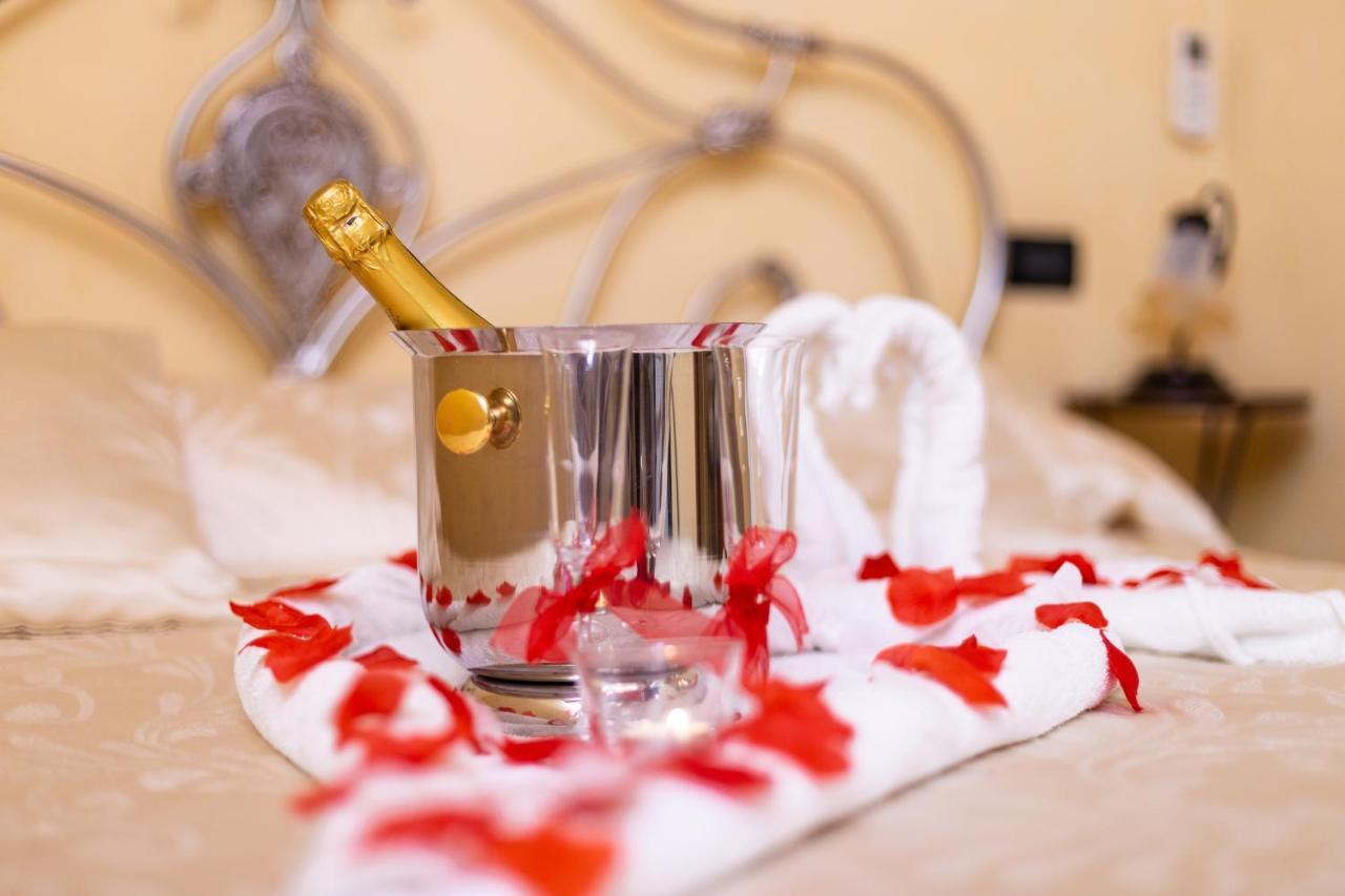 B&B Casa Fusco Fondi Zewnętrze zdjęcie